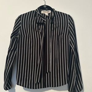 Mimi Chica blouse. Size XS.
